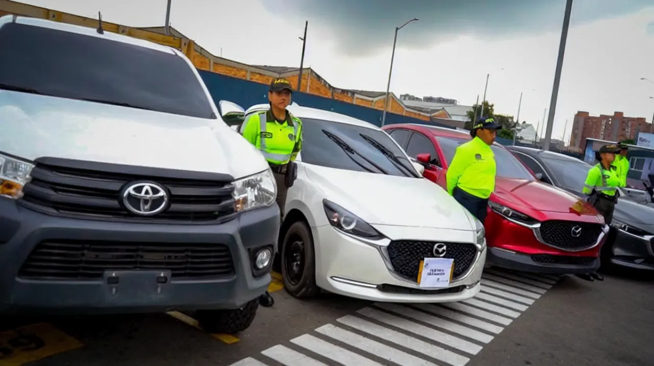 En Bogotá roban 7 carros y 11 motos cada día: en 6 meses van más de 3.400 vehículos