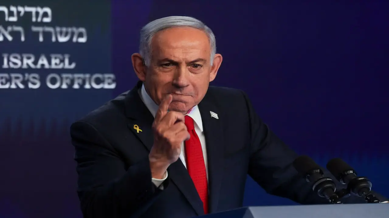 Netanyahu llama "estafador" al ex fiscal de la CPI que impulsó su orden de detención