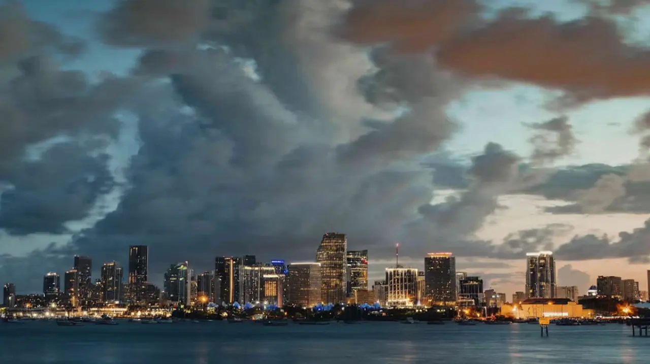 Pronóstico del tiempo en Tampa, Florida: semana calurosa con lluvias y tormentas en el horizonte