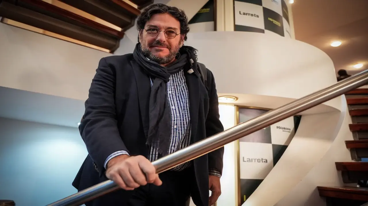 Suspendieron las cuentas de Facebook, Instagram y X del exministro de Cultura Pablo Avelluto y los usuarios reclaman