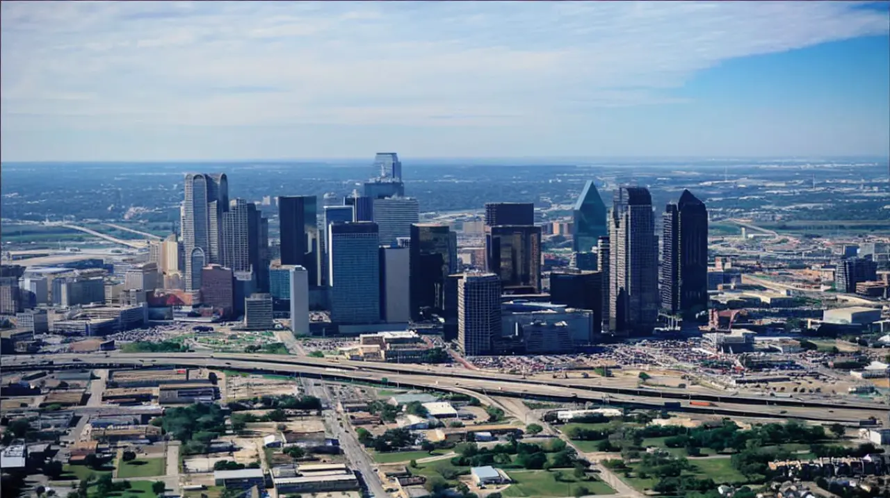 El Paso arranca la semana con calor intenso y cielo despejado
