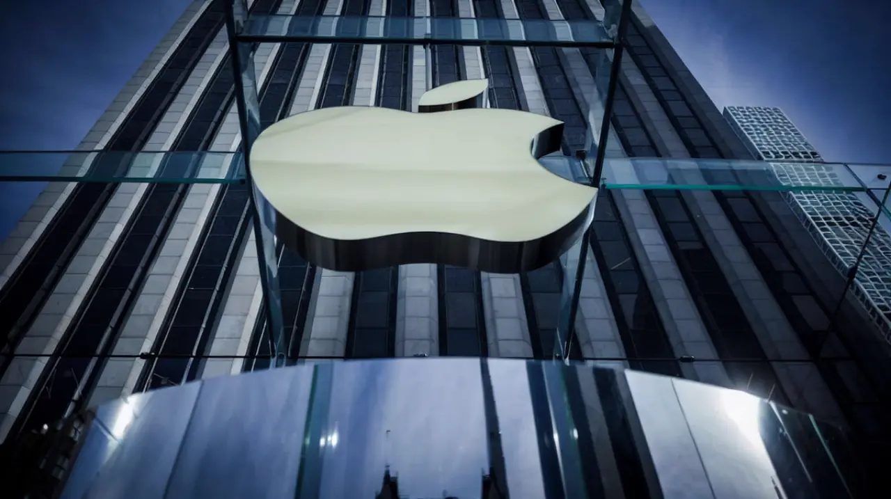Demanda contra Apple por una estafa con criptomonedas que dejó pérdidas por US$1,8 millones