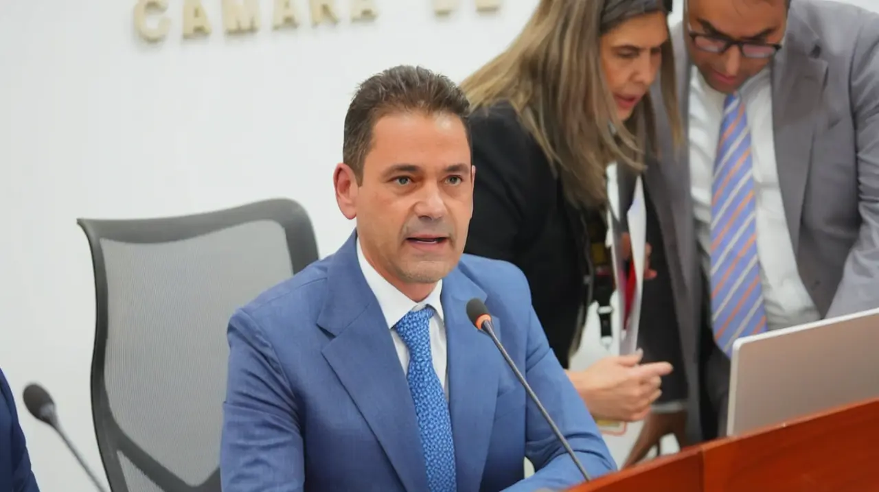 Alfredo 'Ape' Cuello asumirá la presidencia de la Comisión Tercera y liderará debates económicos en la Cámara