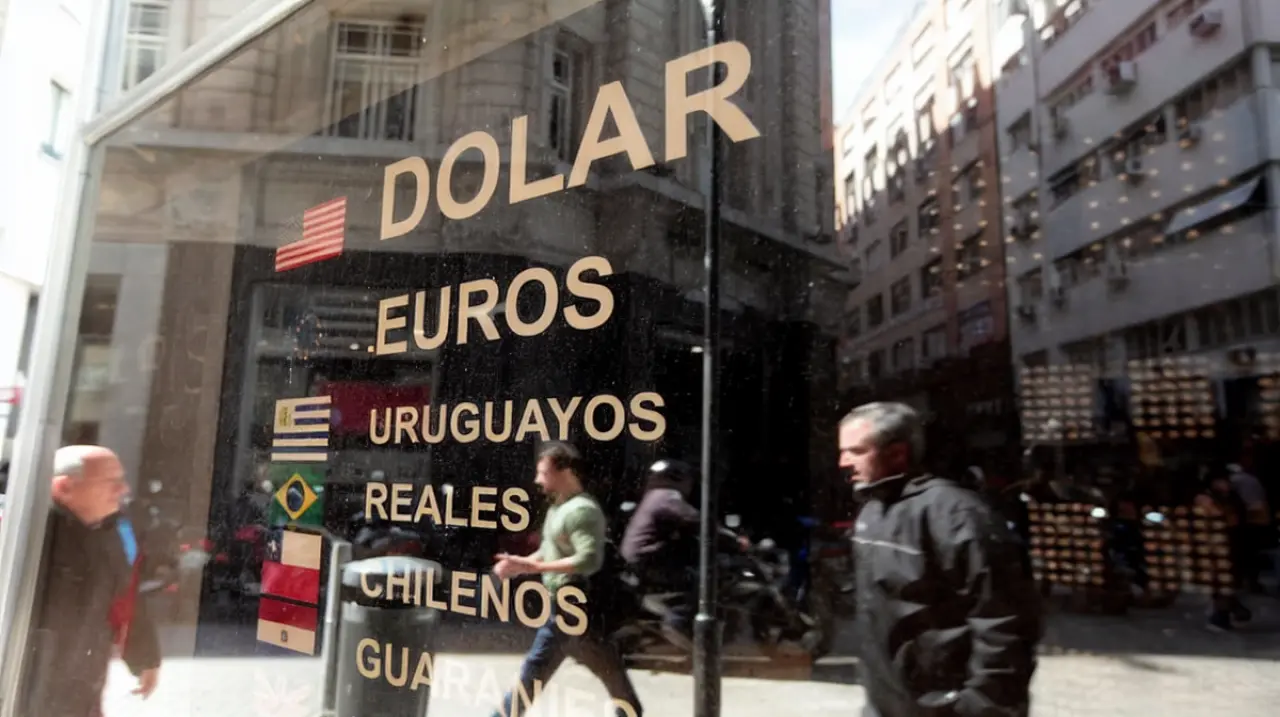 Dólar tarjeta hoy: a cuánto se vende el turista este 29 de julio