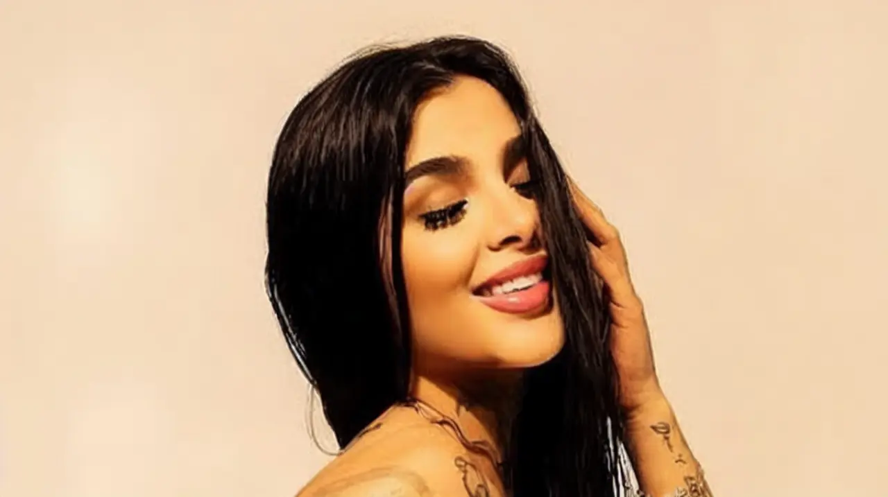 Investigan presunto intento de secuestro y robo en casa de Karely Ruiz en Nuevo León