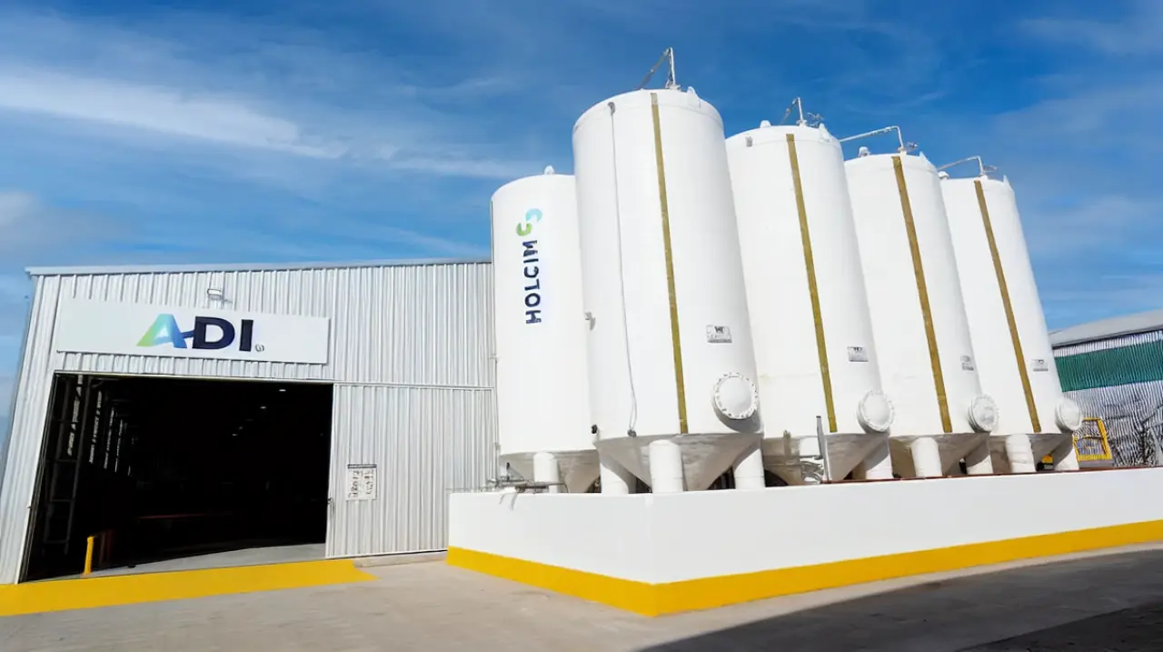 Holcim amplía su negocio en Córdoba con una nueva planta de aditivos para hormigón