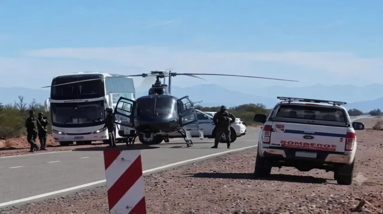 Cayó en San Juan un helicóptero con siete ocupantes durante un curso de combate de incendios