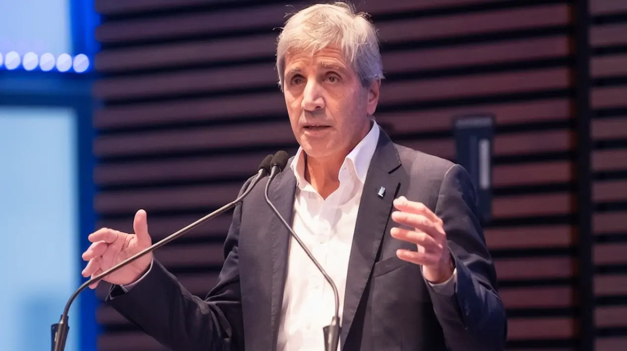 El Gobierno sumó USD 309 millones y renovó deuda por encima del 144% en la última licitación de julio