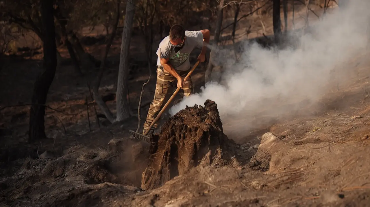 La ola de calor se intensifica y el viento eleva el riesgo extremo de incendios en gran parte del país