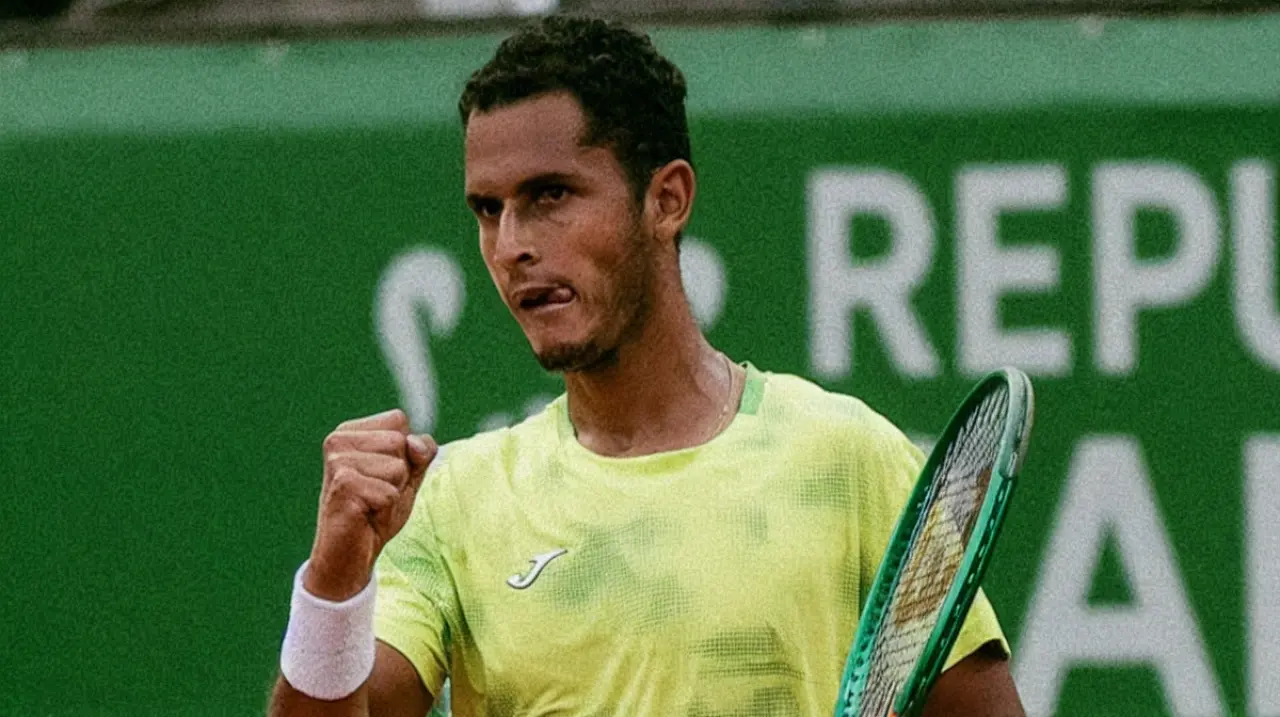 Varillas supera una dura prueba en San Marino y vuelve a cuartos tras su mejor triunfo en 16 meses