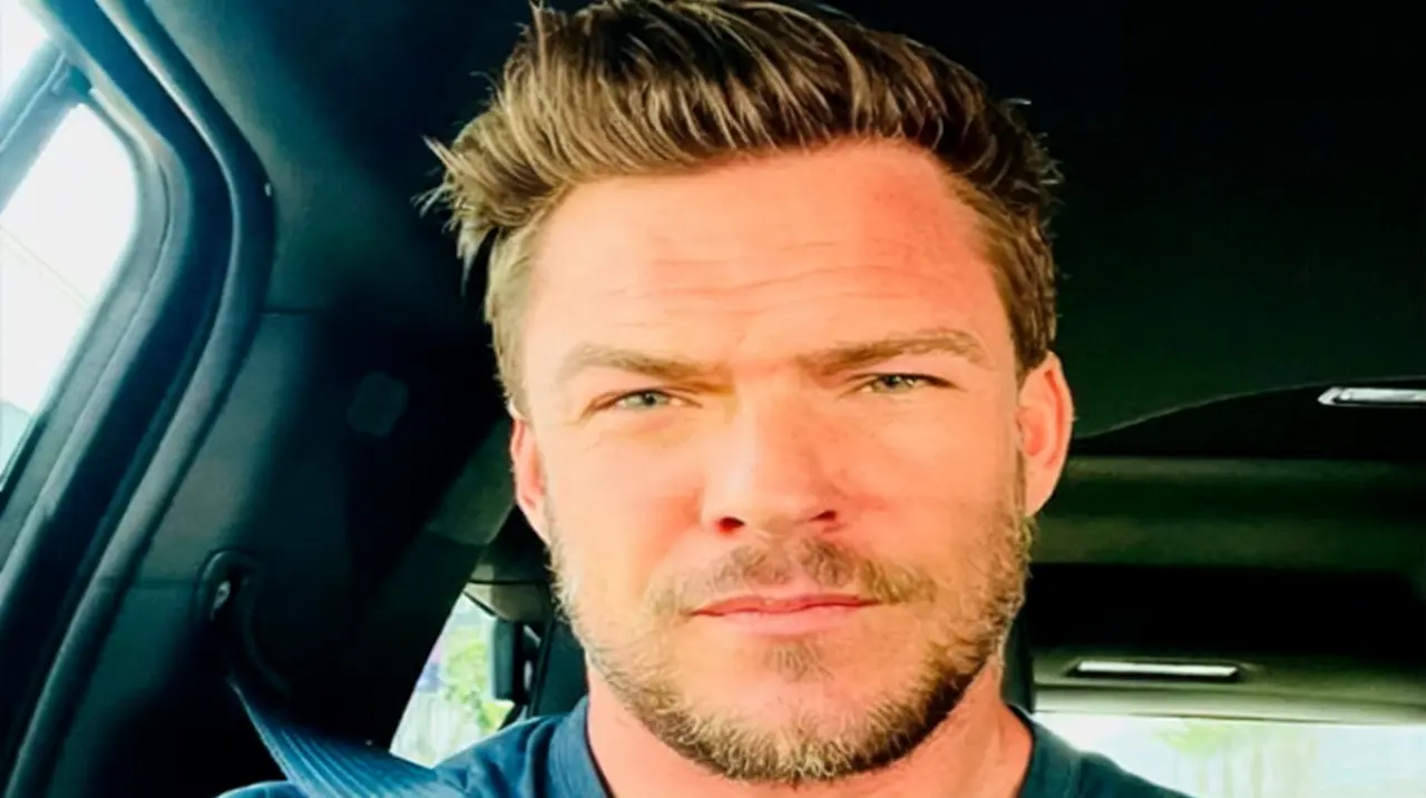 Alan Ritchson contó cómo fue la pelea con su vecino y dijo que temió por su carrera