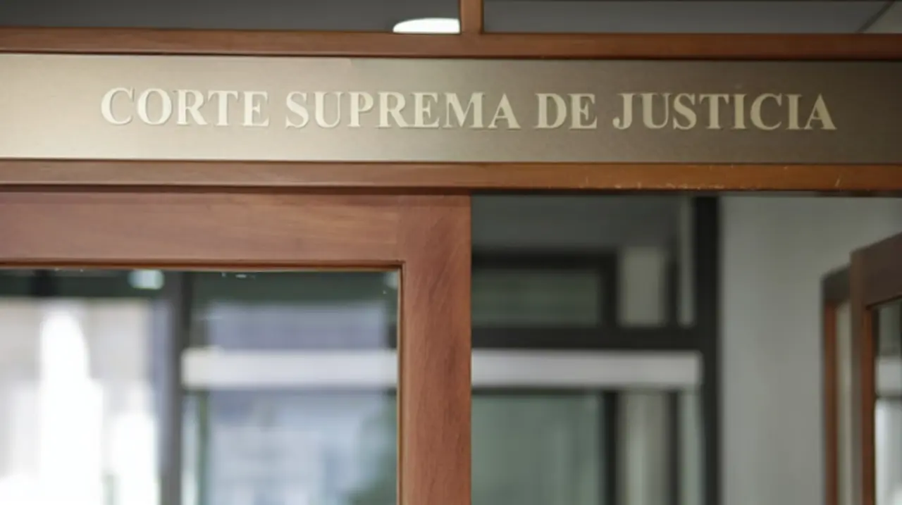 La Corte abre investigación a Gloria Arizabaleta por presuntas gestiones en procesos contra Petro
