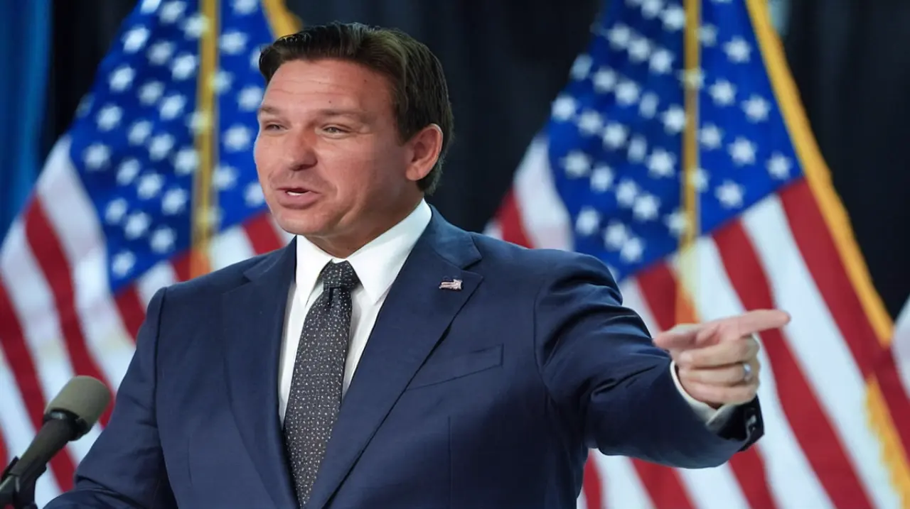 DeSantis sigue en la conversación por 2028, pero Vance toma distancia en la interna republicana