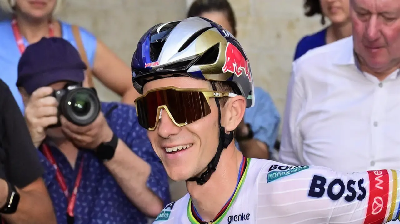 Remco Evenepoel conquista por cuarta vez la Clásica de San Sebastián