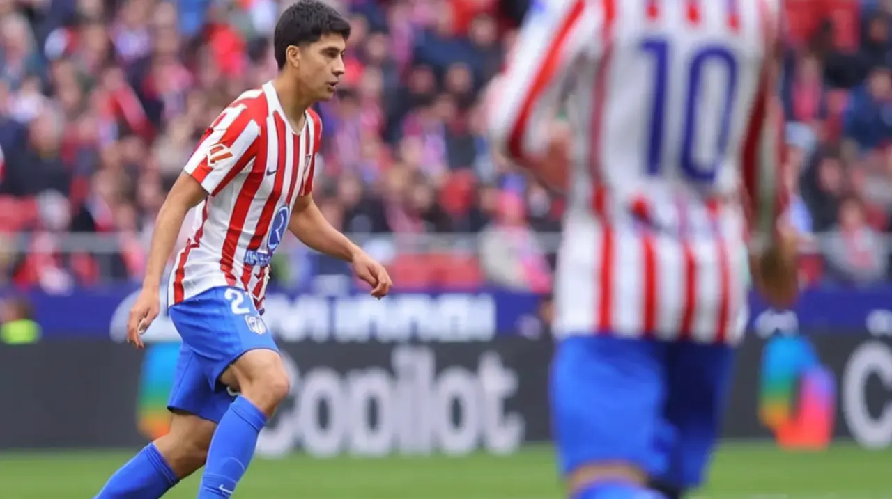 Obed Vargas fue titular con el Atlético de Madrid y sumó minutos ante Manchester United