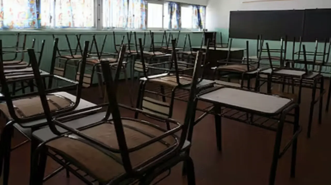 El Gobierno hará inspecciones en escuelas de todo el país por el paro docente