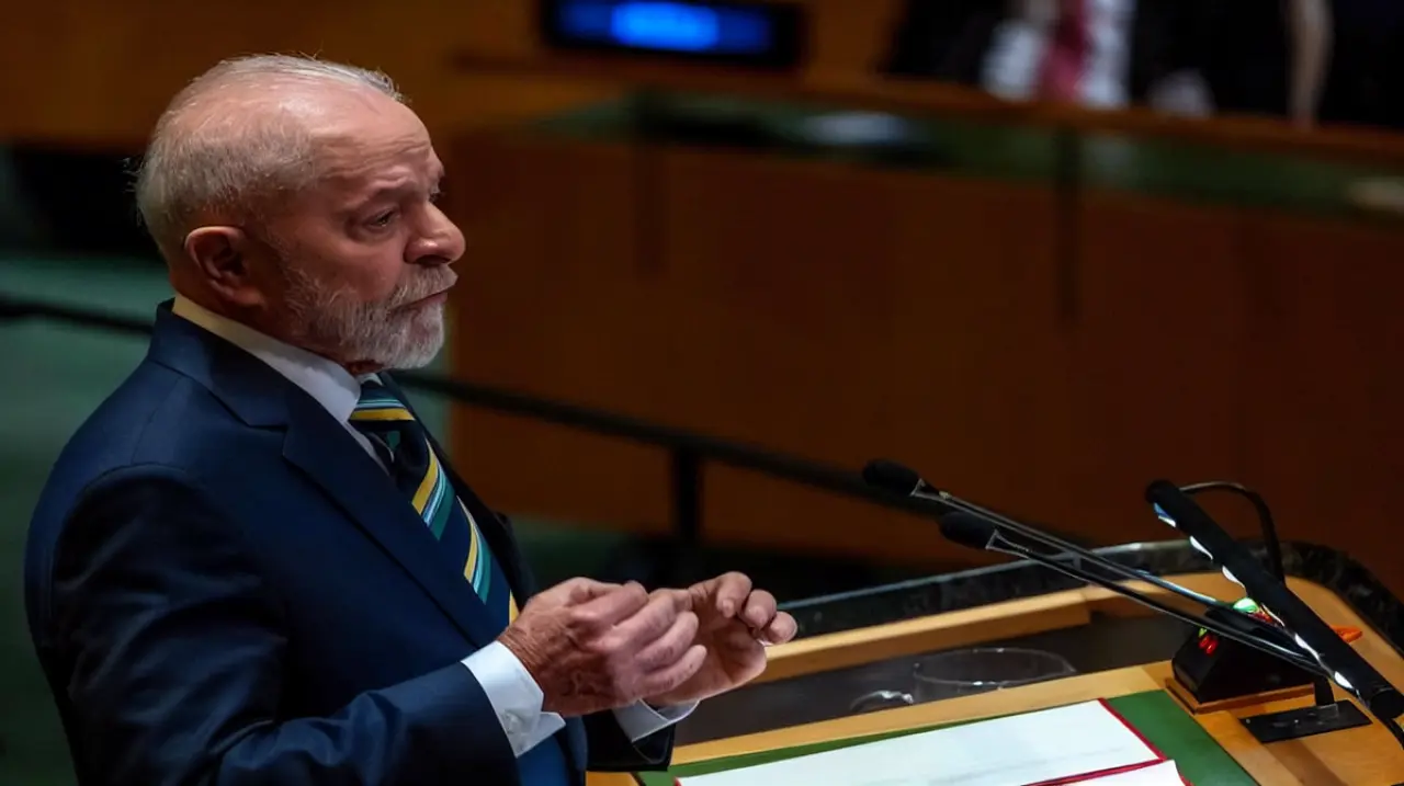 Lula lanza su nueva candidatura en medio de tensiones por injerencia externa