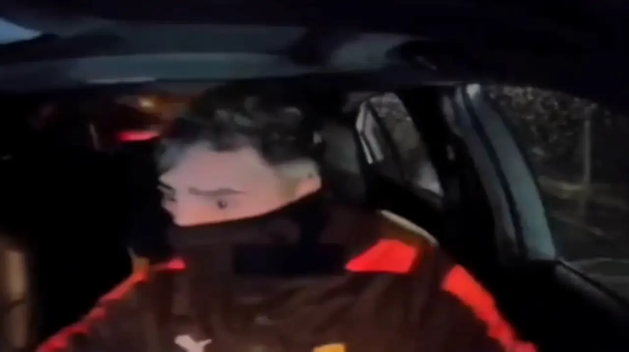 Robo en Isidro Casanova: una cámara interna registró el asalto y el cortacorriente frenó la fuga