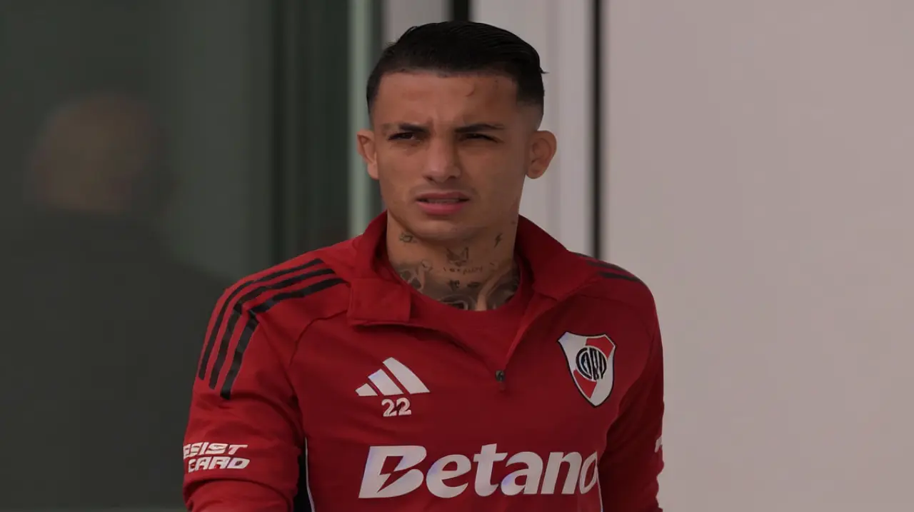 Castaño, en el centro de la polémica por un gesto hacia Campaz tras la caída de River