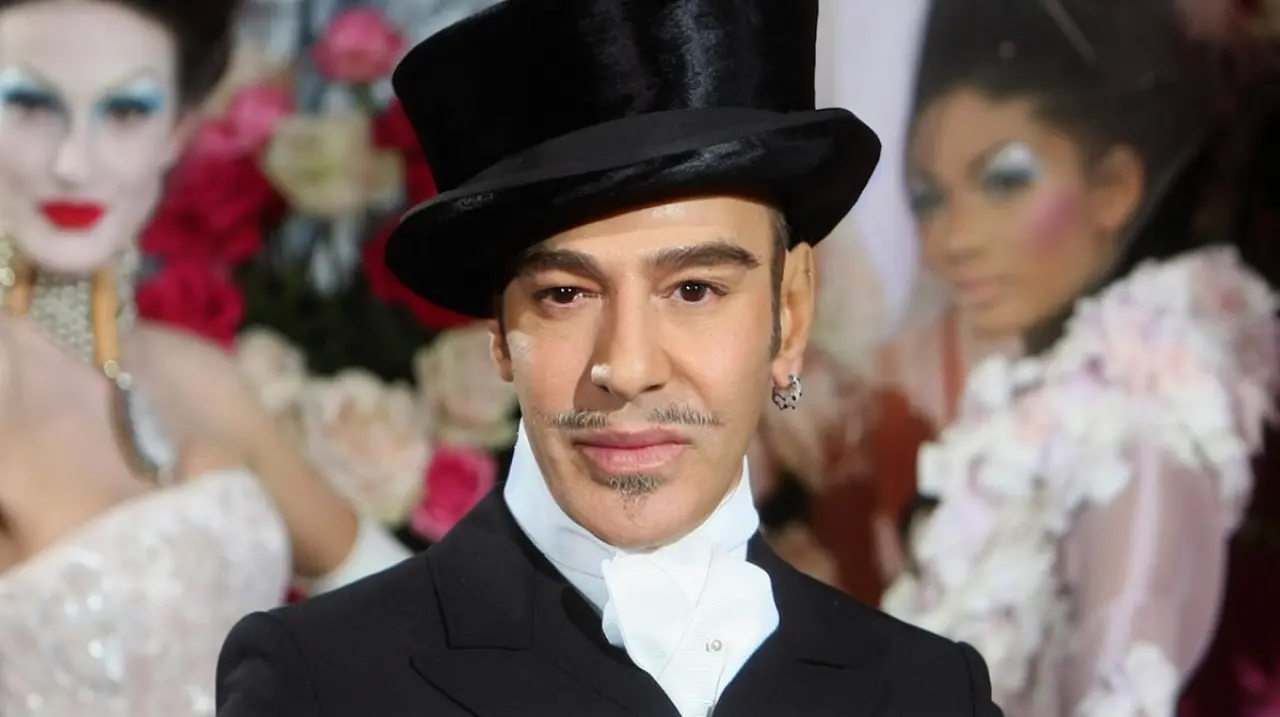 La Met Gala 2027 girará en torno a John Galliano y reabre una fuerte controversia