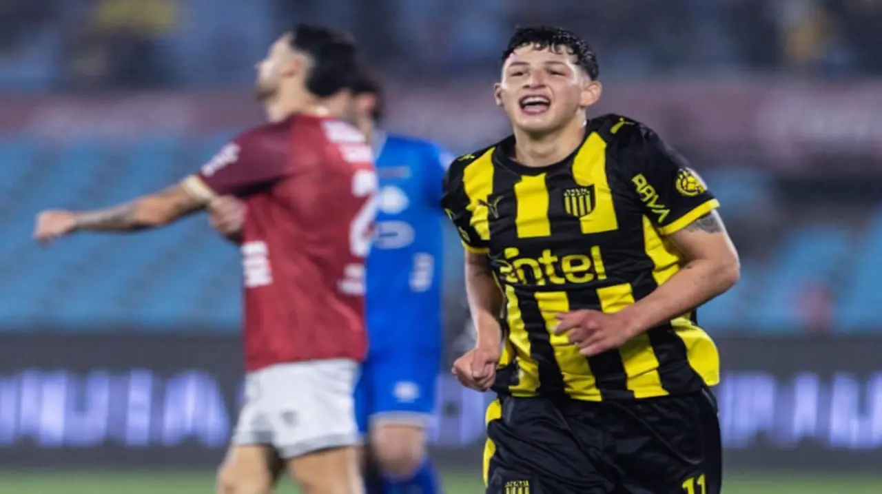 Peñarol aplastó a Montevideo Wanderers y levantó el Torneo Intermedio con una actuación brillante de Leonel Jaime