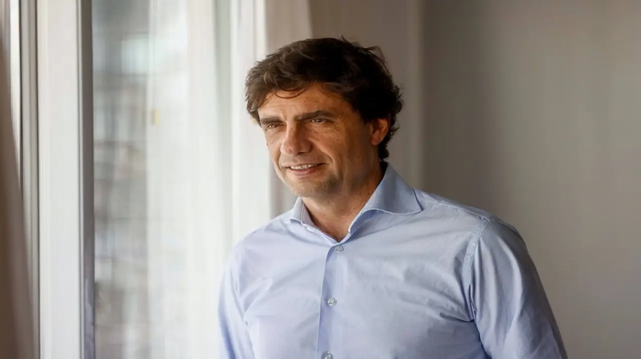 Lacunza ratificó su candidatura presidencial y dijo que la habló con Macri