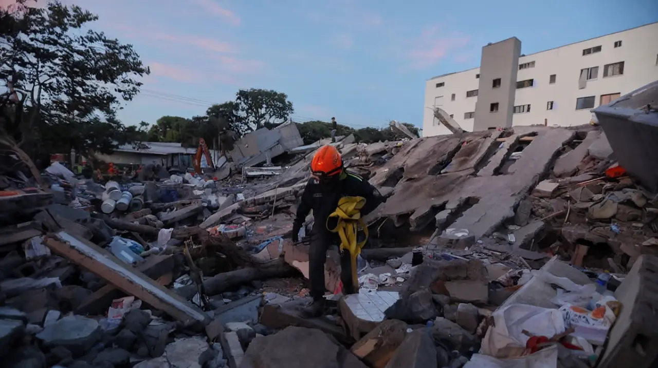 Terremoto en Colombia: continúan los rescates y sube el número de víctimas
