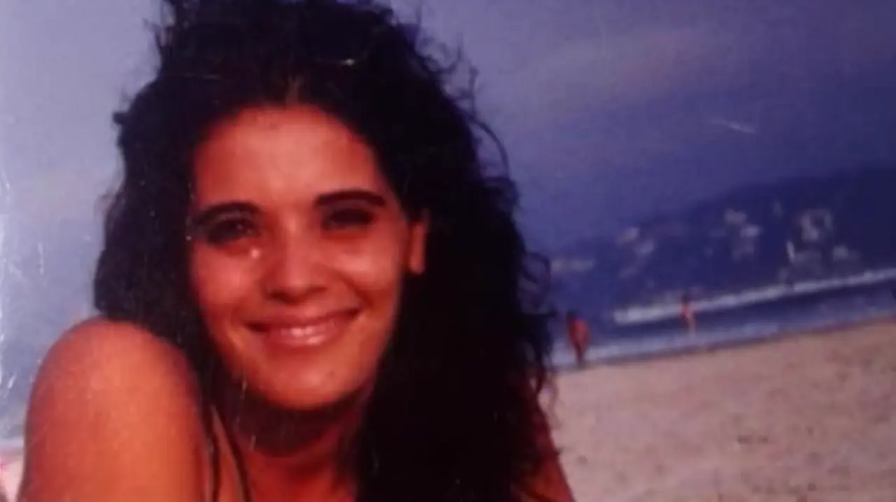 La tragedia de Lilian Almada: el vuelo, la puerta que falló y la lucha de su madre