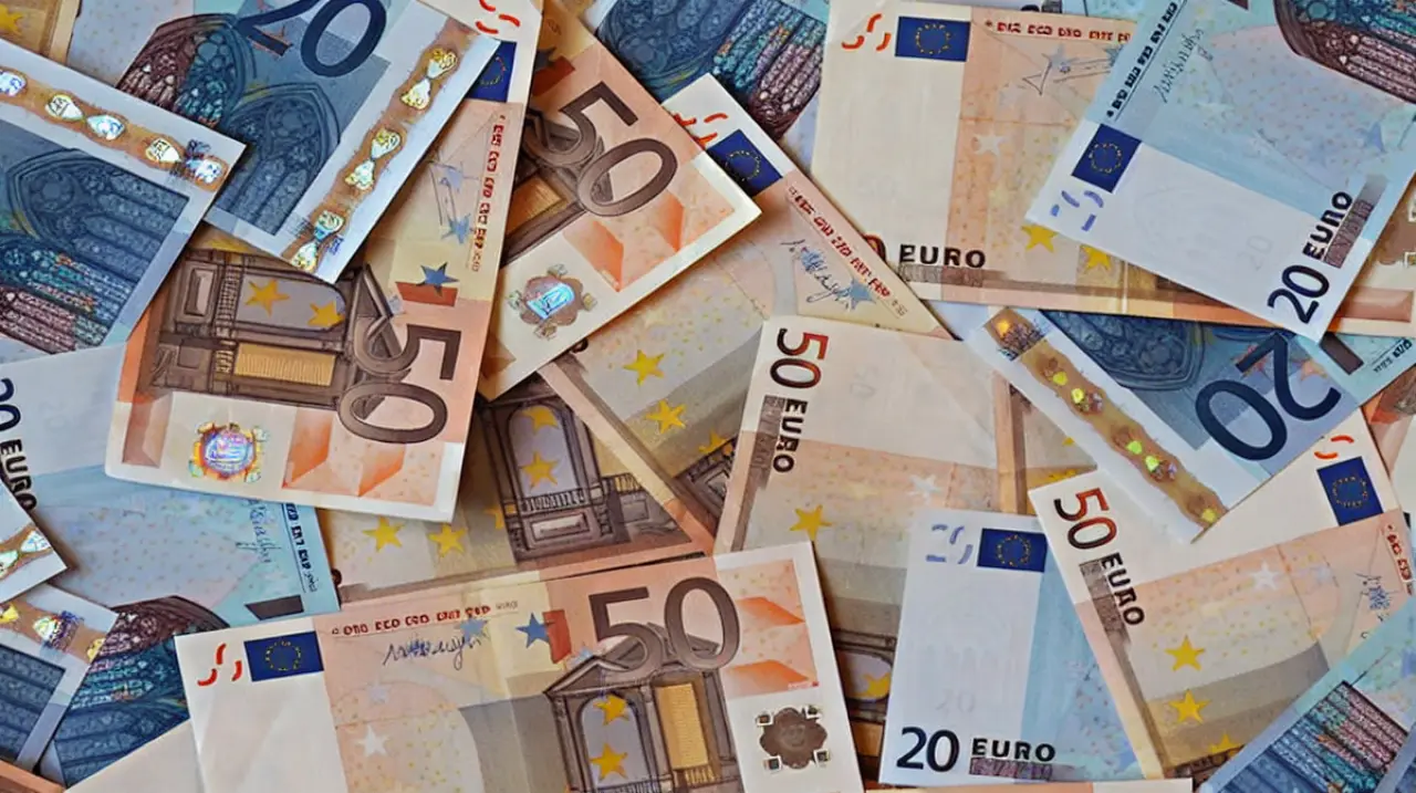 El euro abre estable en Argentina y sigue en alza en la semana