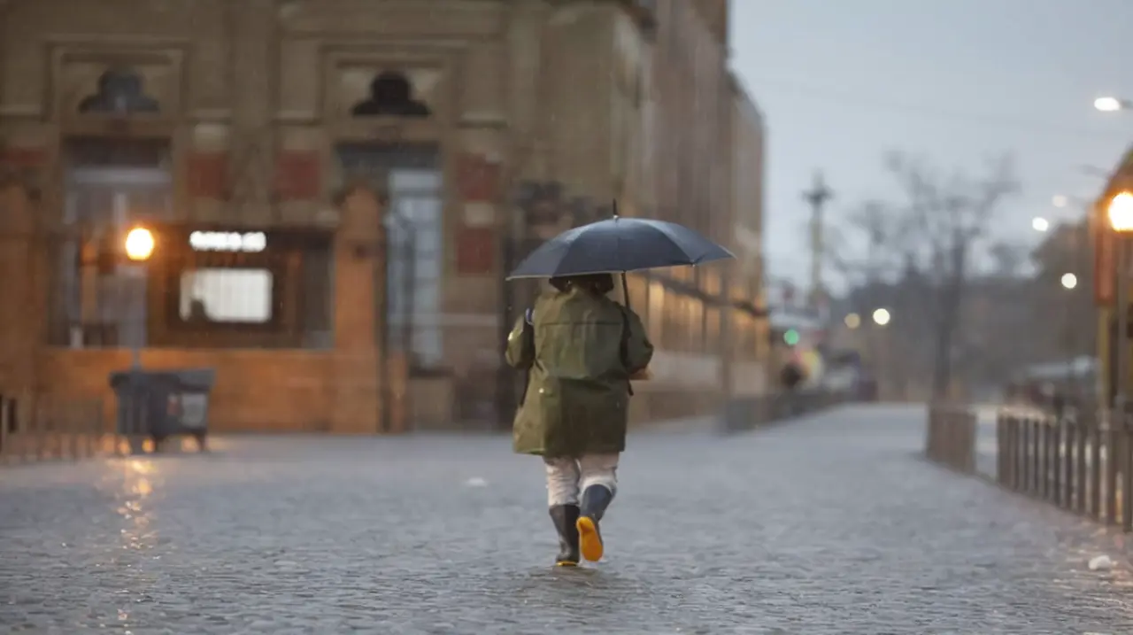 Lluvias, viento y frío: el AMBA encara varios días de tiempo inestable