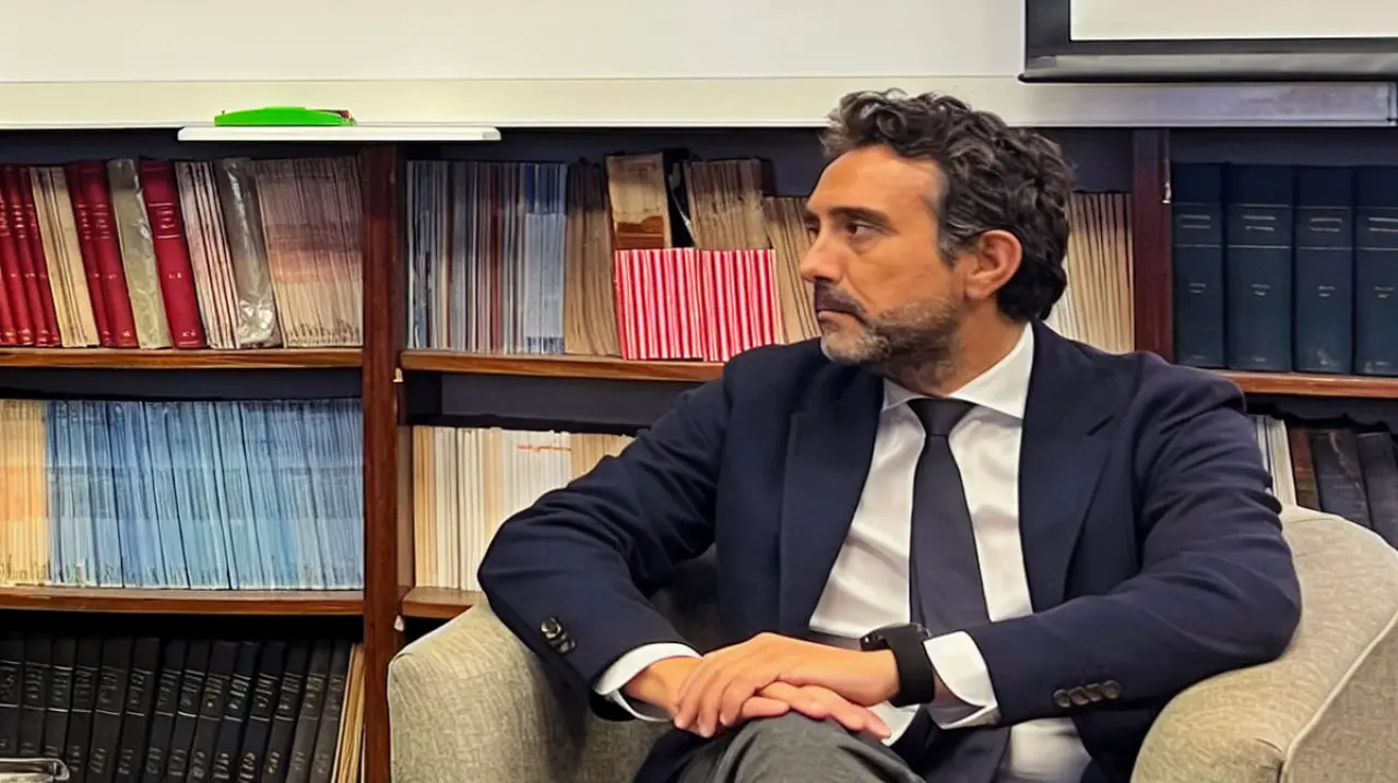 Un experto de Madrid criticó la lógica radial del subte porteño y respaldó la futura línea F