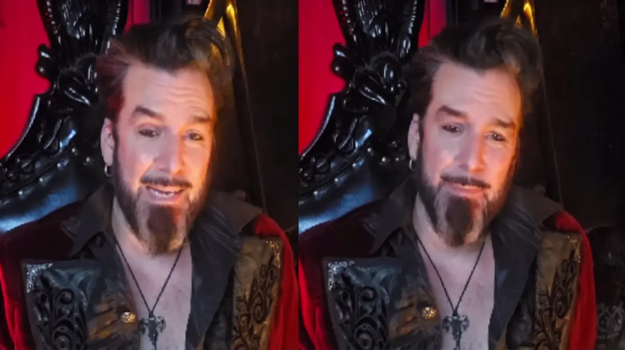 Aurelio Voltaire aterriza en la CDMX con concierto y proyecciones de *The Demonatrix*