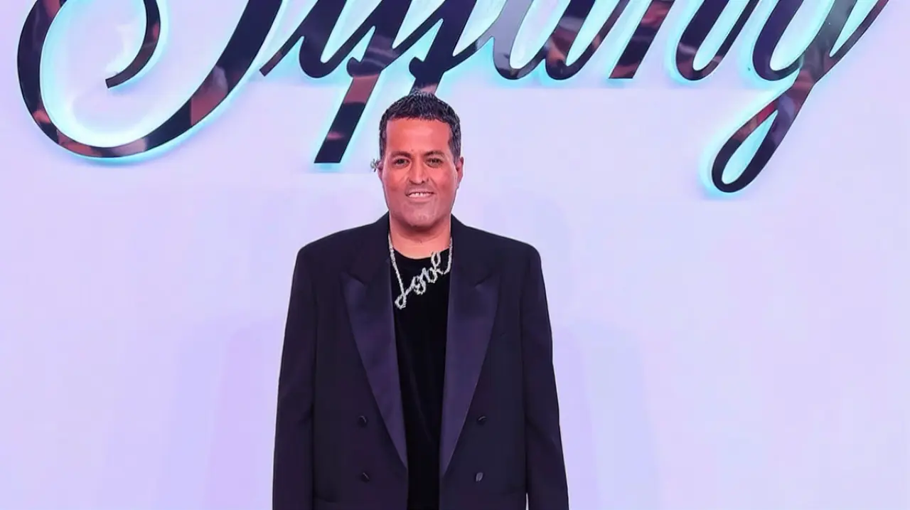 Captan a Aldo Rendón con un posible vape en La Casa de los Famosos México