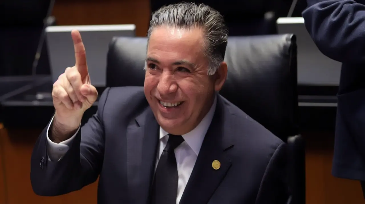 Inzunza reaparece y respalda a Morena en medio del caso de la visa de “Andy” López Beltrán
