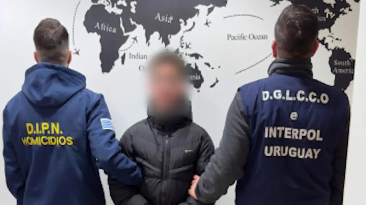 Uruguay extraditó desde Argentina a dos jóvenes acusados por el triple homicidio en una boca de drogas