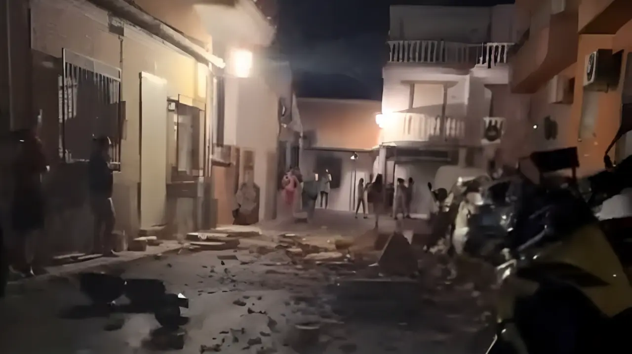 Granada pasa la noche en alerta tras un terremoto de 5,2 que dejó daños materiales