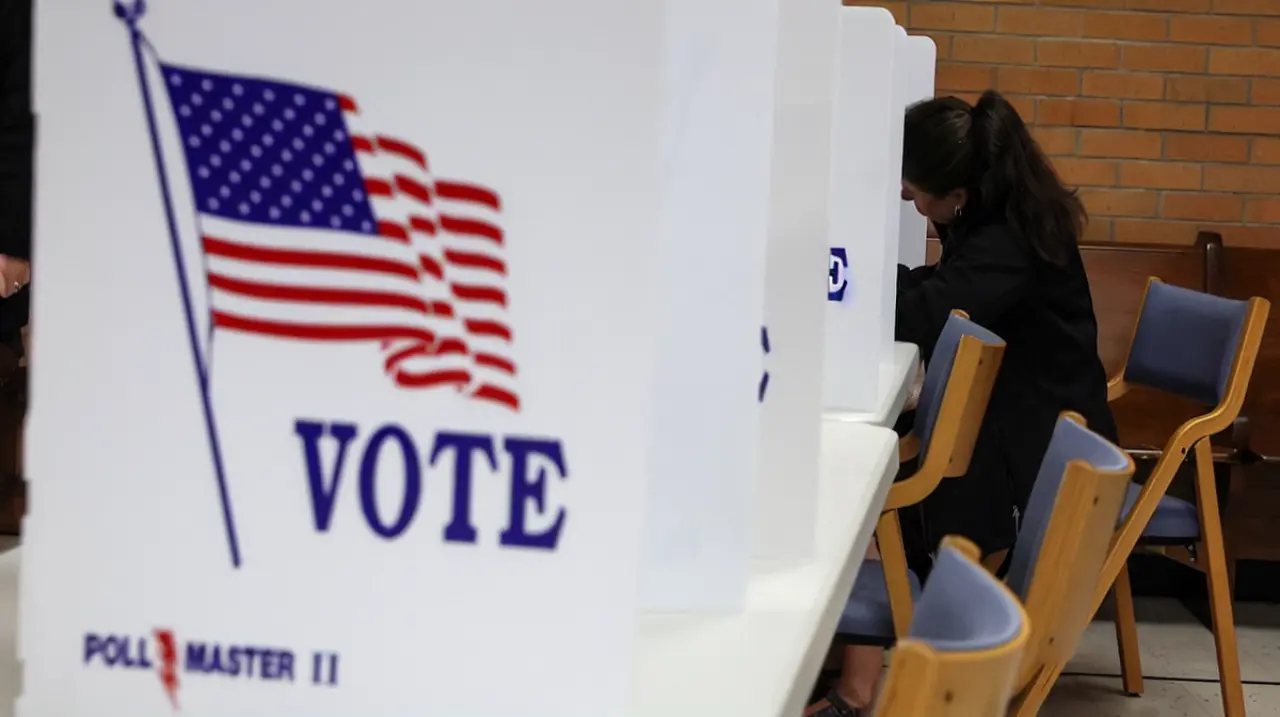 Los demócratas reordenan las primarias de 2028 para dar más peso a votantes negros, latinos y sindicatos