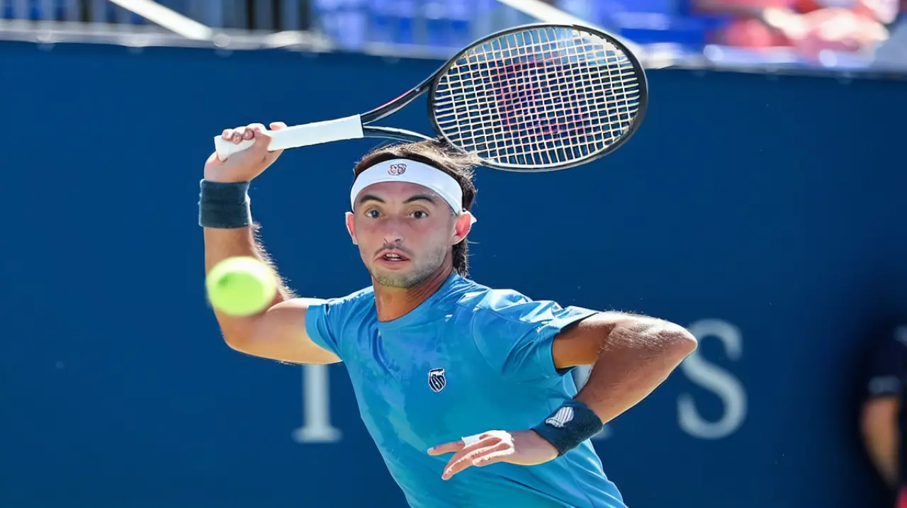Thiago Tirante dio el golpe en Cincinnati y firmó el mejor triunfo de su carrera ante Novak Djokovic