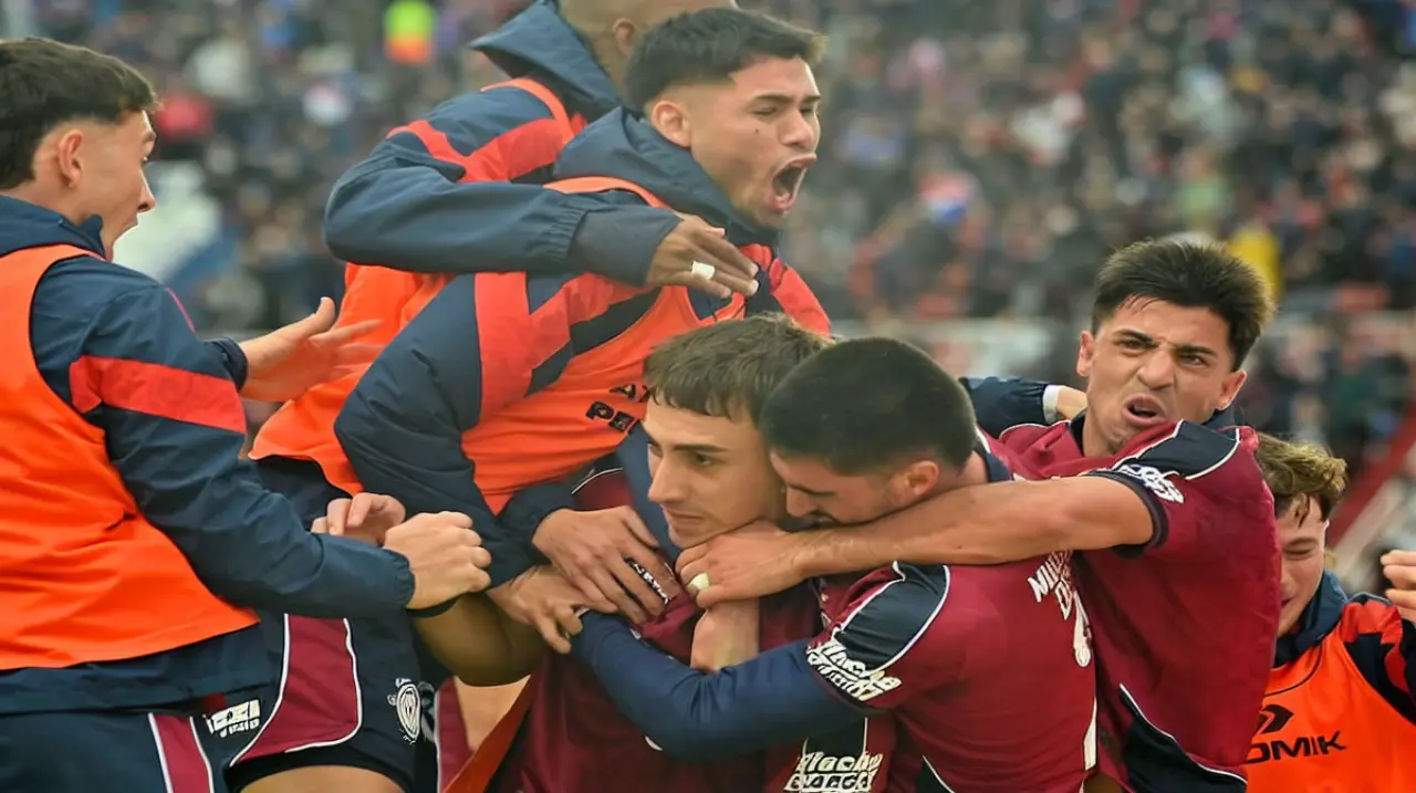 San Lorenzo ganó en medio de la tensión y encontró un alivio ante Unión
