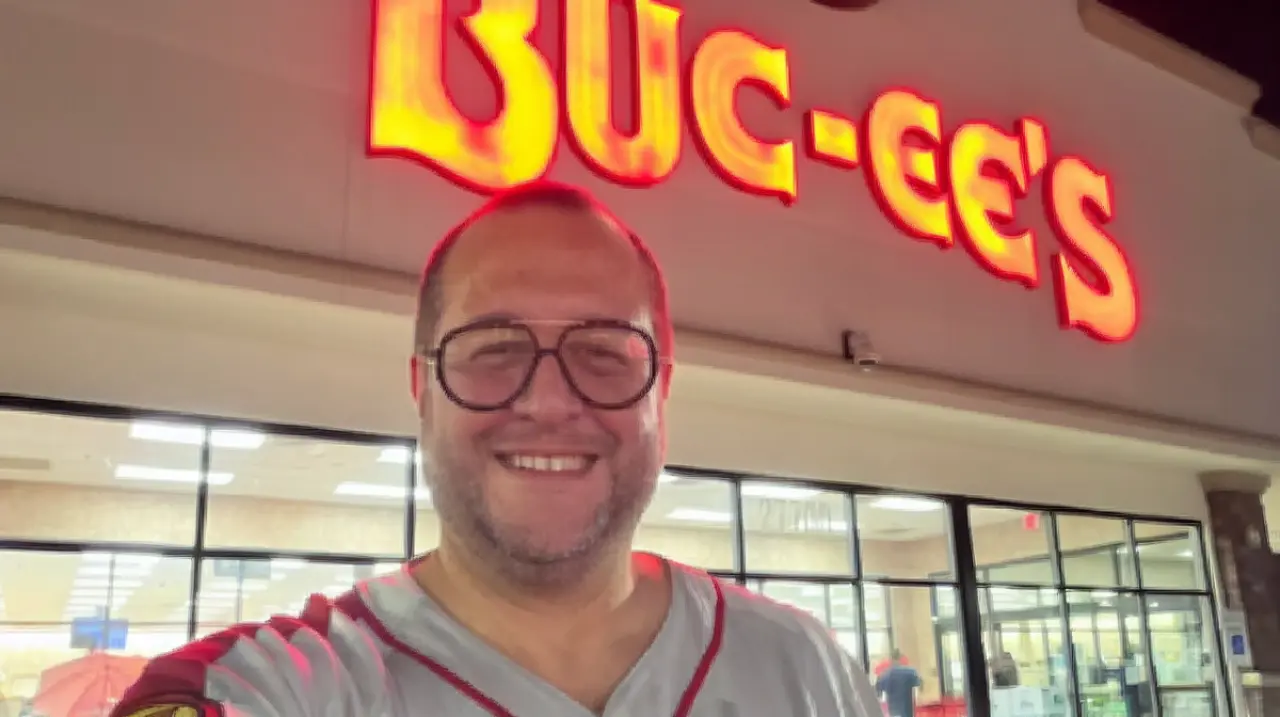 José Ramón López Beltrán publica foto en Estados Unidos en medio de la polémica por la visa de Andy