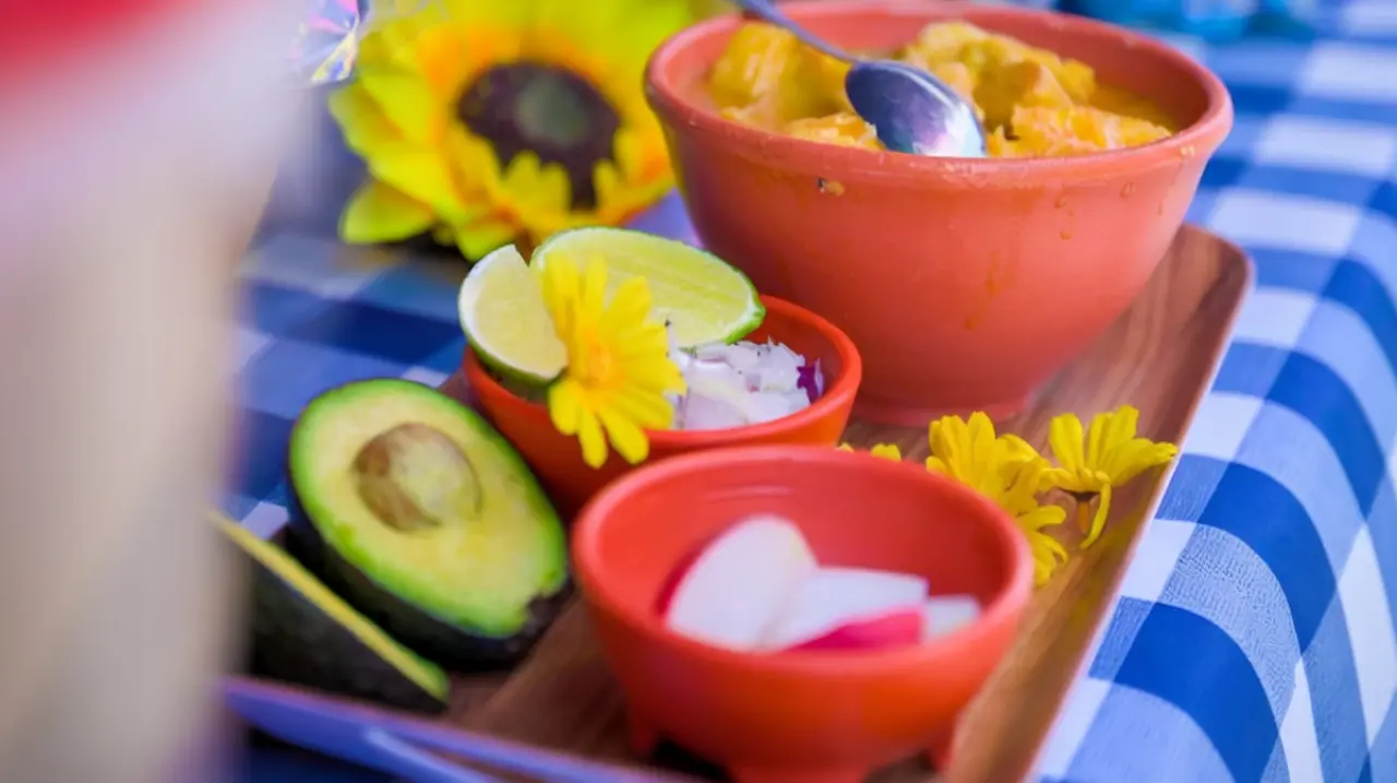 Festival de la sopa de pata llena de sabor y tradición el Mercado Tinetti