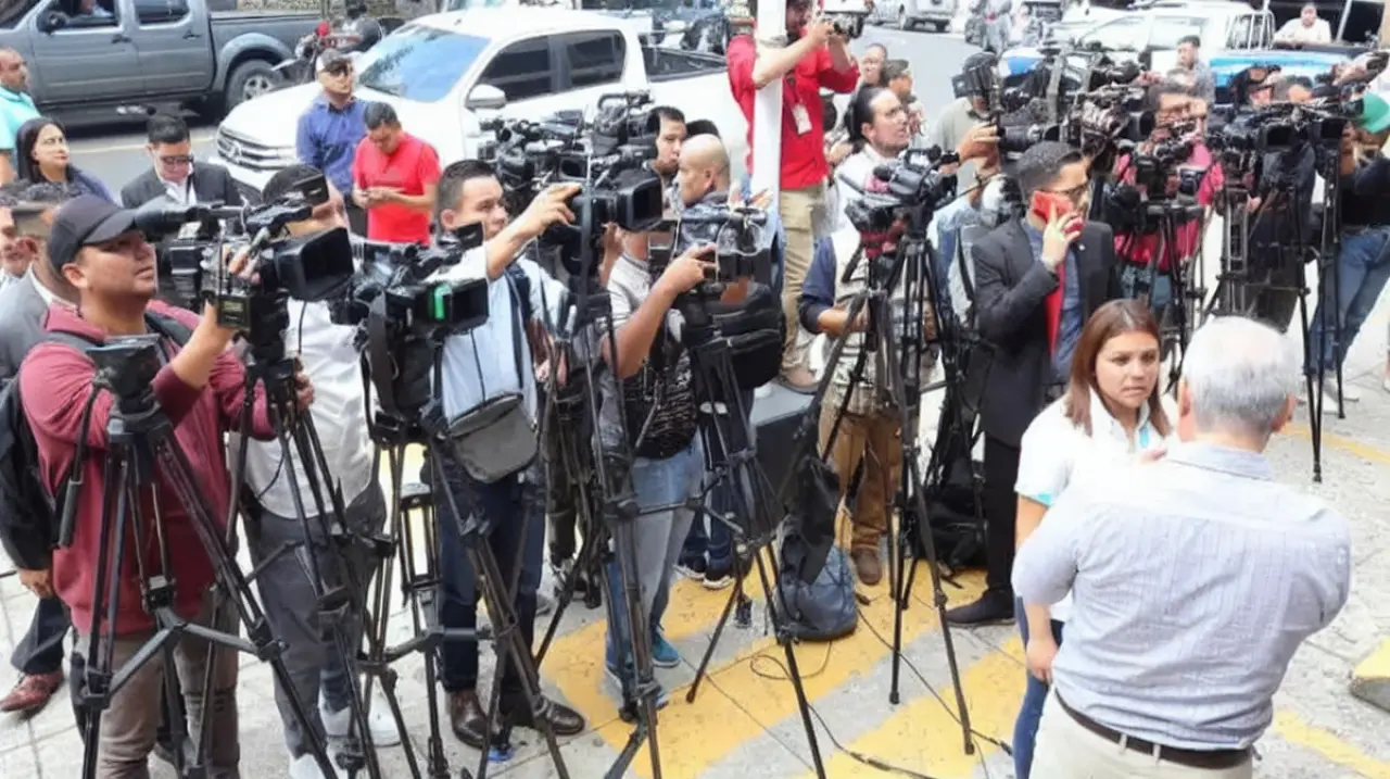 C-Libre reporta más de 60 alertas por amenazas contra periodistas y sus familias en Honduras