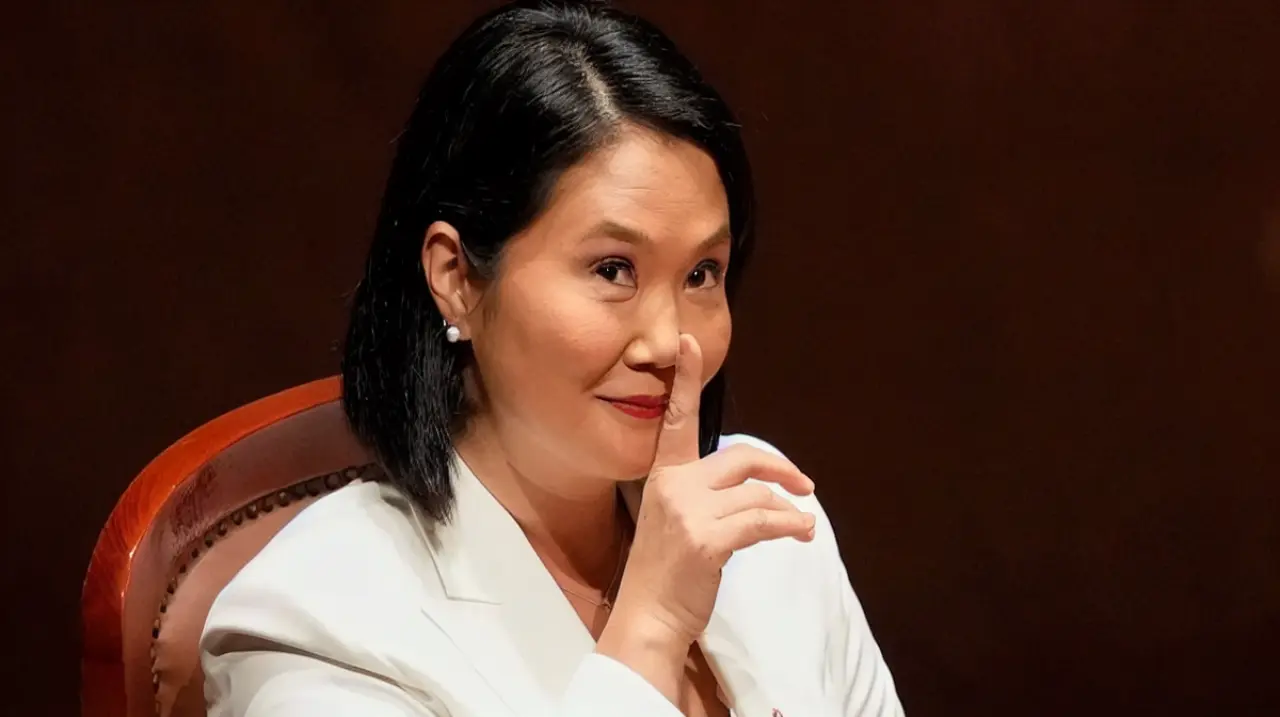 Keiko Fujimori contó su rutina de cuidado facial y recomendó usar bloqueador todo el año