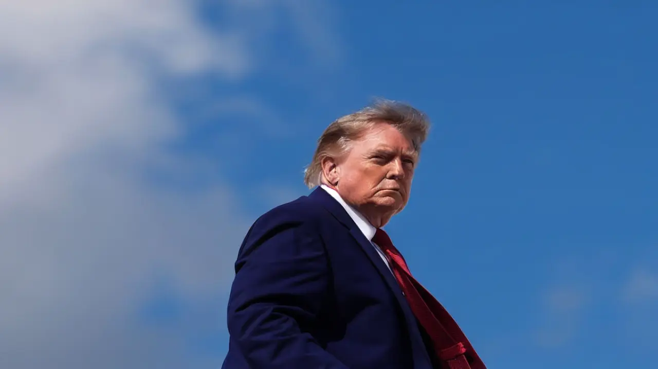 Trump endurece el tono contra Omán e Irán en medio de la pulseada por Ormuz