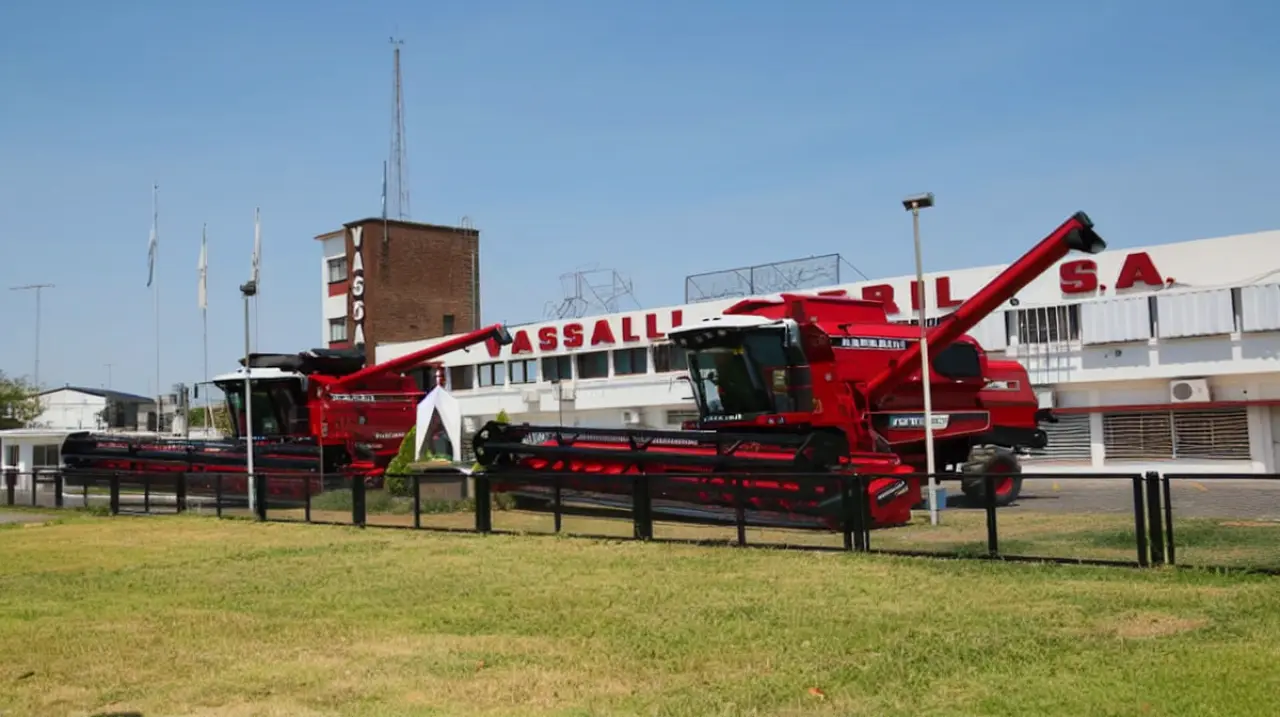 Vassalli avanza hacia el cierre de su transferencia y prepara una nueva etapa industrial