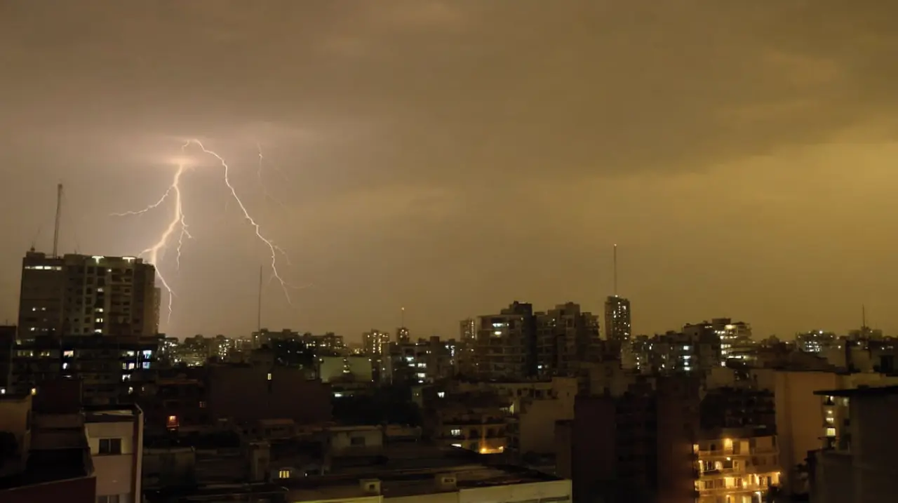 El Niño impulsa más nubes y lluvias sobre Buenos Aires: qué esperar en las próximas semanas