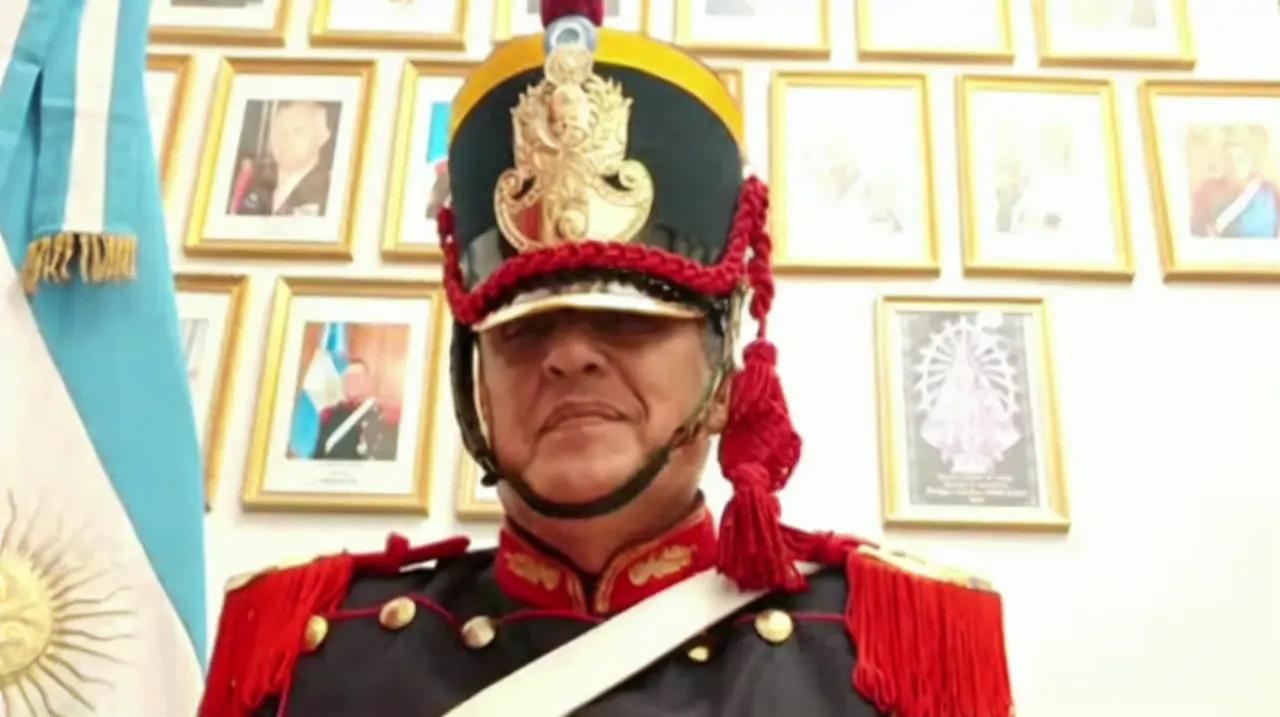 El granadero argentino que custodia en Francia la casa donde murió San Martín