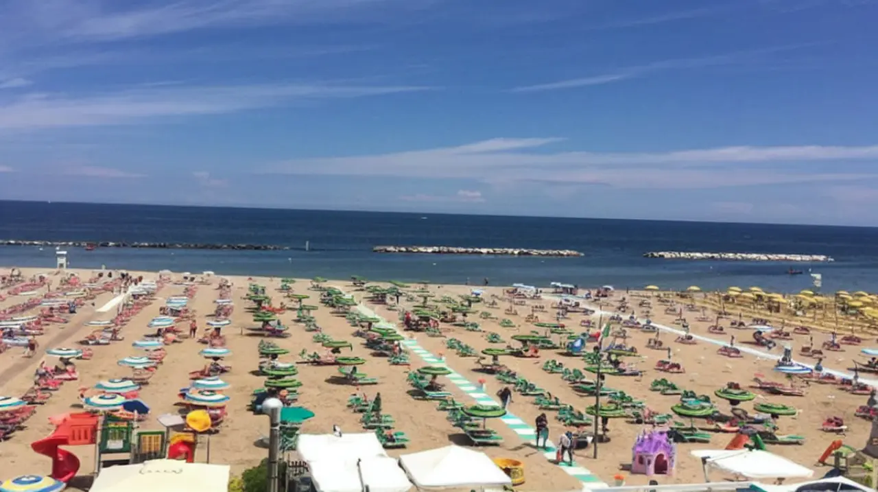 Monjas de Liguria pelean por conservar una playa que financia obras sociales