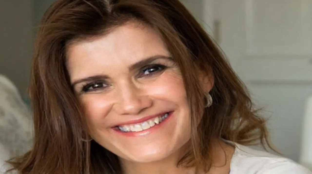 Pilar Sordo: el empobrecimiento del lenguaje vuelve más difíciles las conversaciones reales