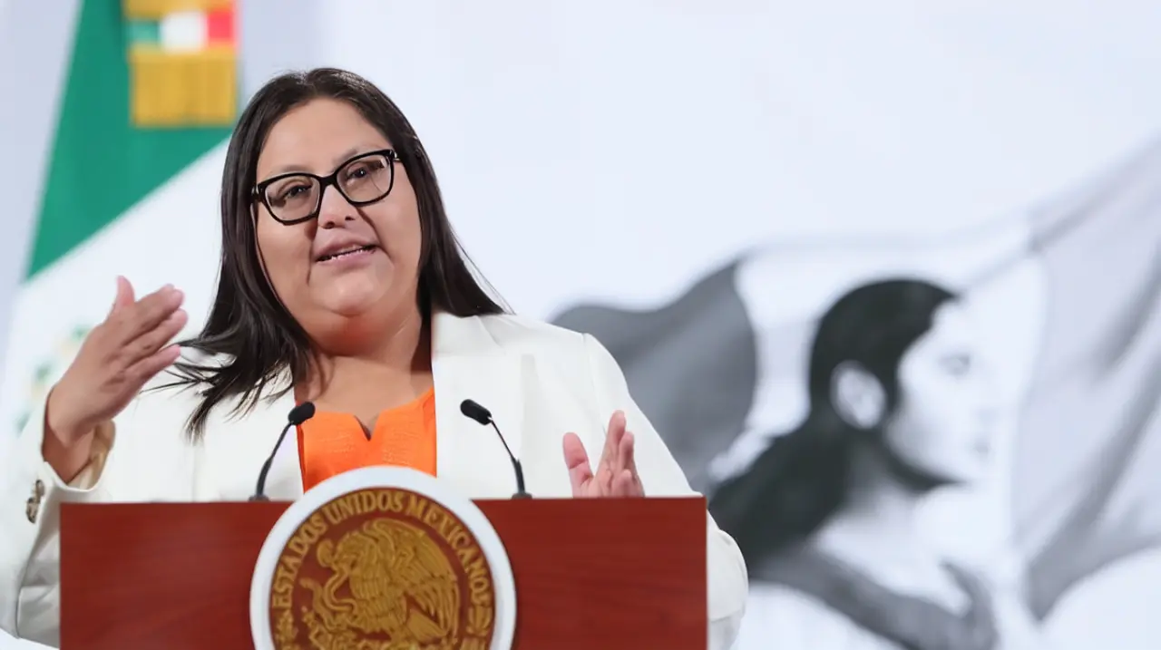 Citlalli Hernández rechaza que las nuevas reglas sobre audiencias busquen censurar a los medios